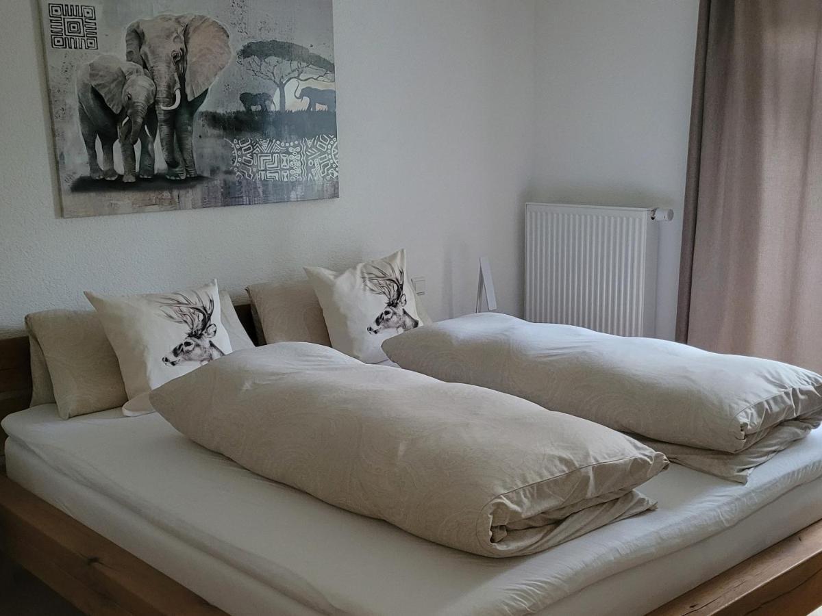 I24Rooms - Gaestezimmer Mit Eigenem Garten Legau Εξωτερικό φωτογραφία