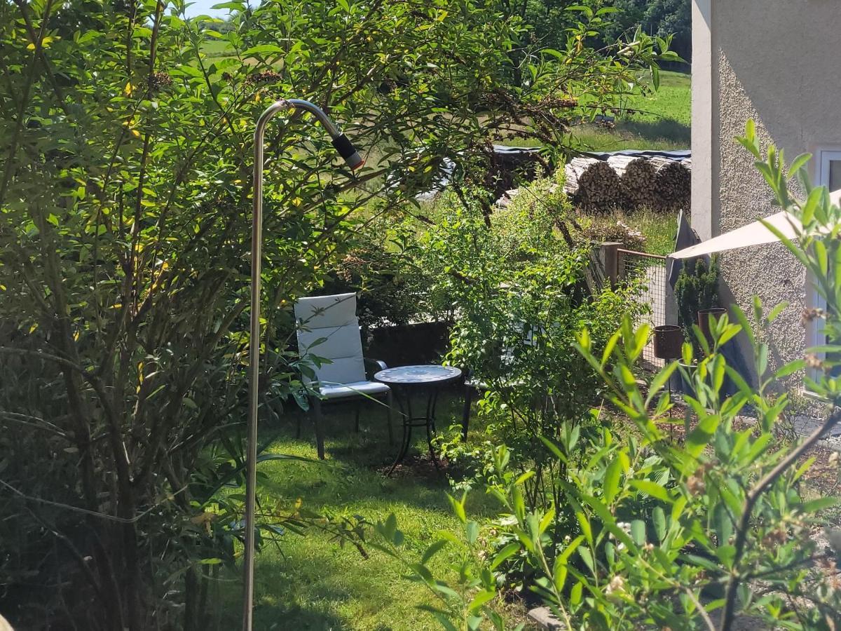 I24Rooms - Gaestezimmer Mit Eigenem Garten Legau Εξωτερικό φωτογραφία